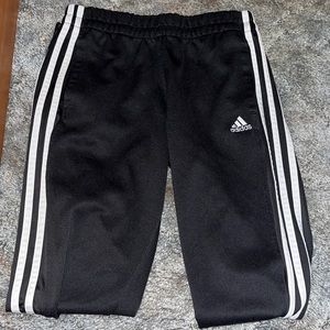 Adidas Joggers size small. Zipper pockets